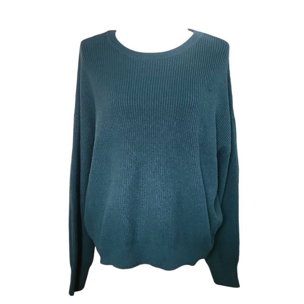 Express Women's Size Medium Forest Green Crew Neck Relaxed Sweater - FLAW